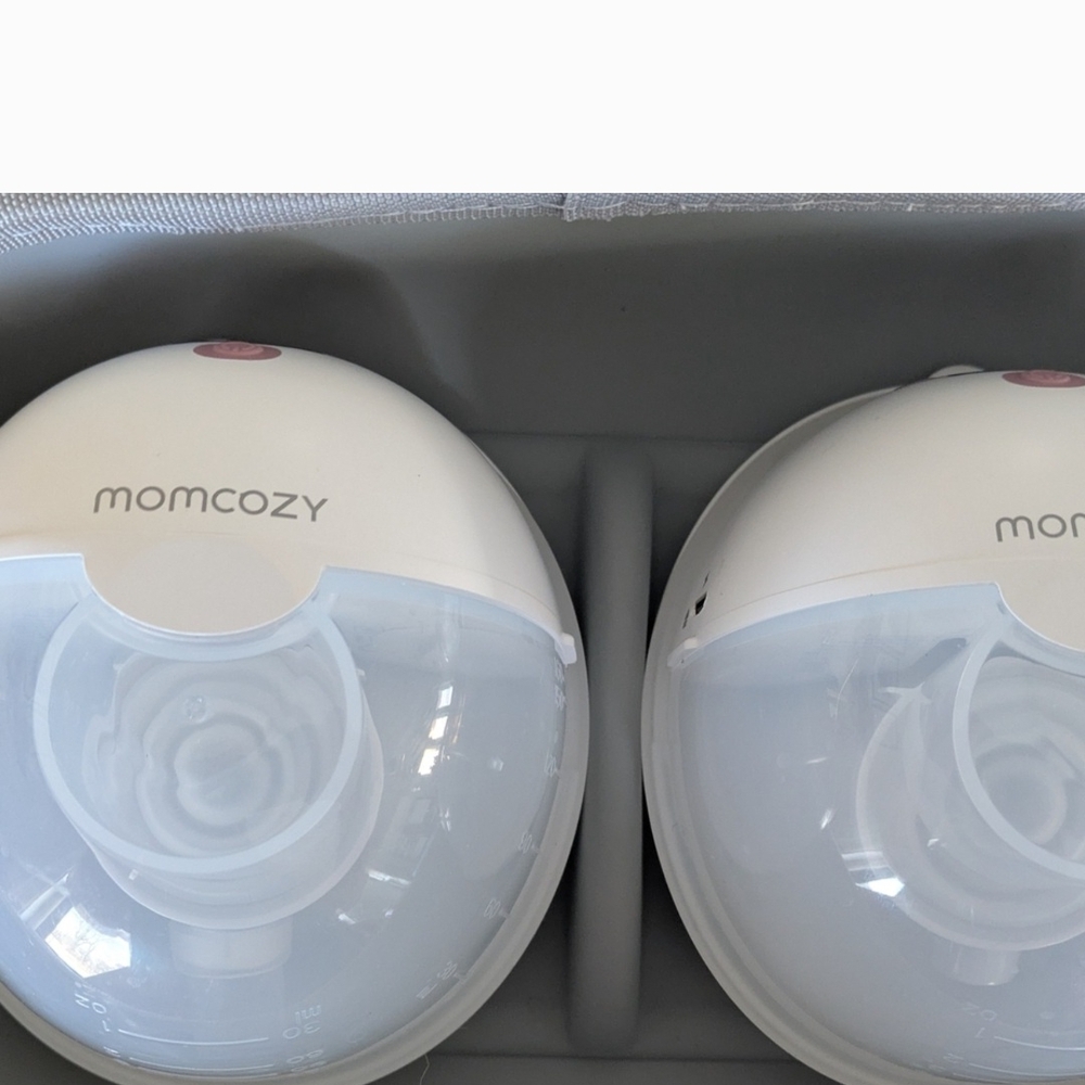 Momcozy Breast Pump Set